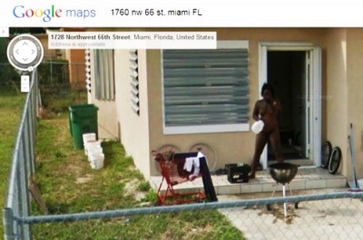 naked-lady-on-google-maps.jpg (44.18 KiB) Visto 3821 volte naked-lady-on-google-maps.jpg