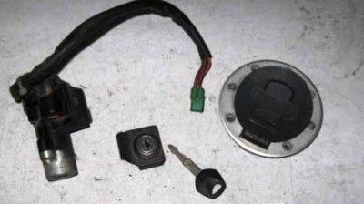 sv 650 lock set 99-02.JPG